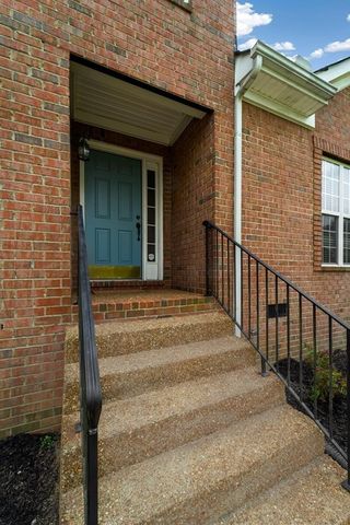 151 Stillwater Trl, Hendersonville, TN 37075