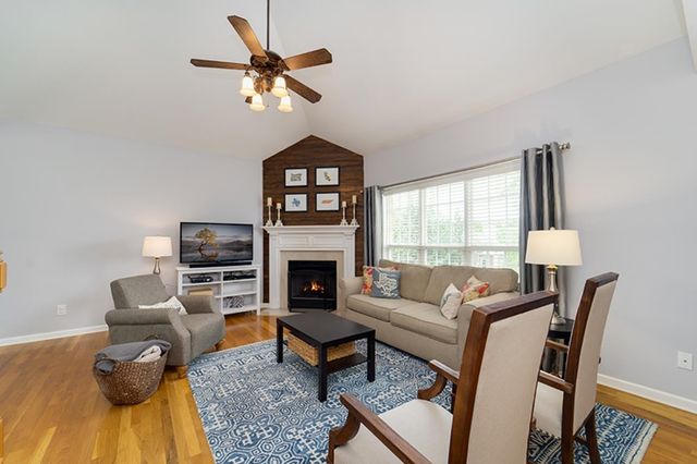 151 Stillwater Trl, Hendersonville, TN 37075