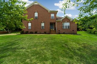151 Stillwater Trl, Hendersonville, TN 37075