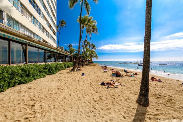 2895 Kalakaua Avenue 1807, Honolulu, HI 96815