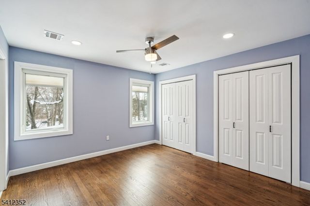 13 Roger Ave, Wanaque Boro, NJ 07420