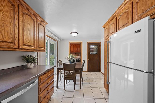 3464 GOLF DRIVE, Green Bay, WI 54311