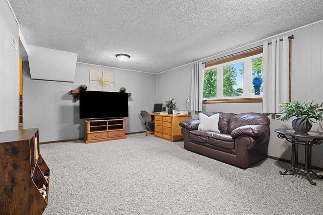 3464 GOLF DRIVE, Green Bay, WI 54311