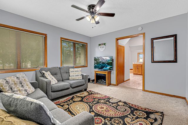 1115 Litchfield Avenue SW, Willmar, MN 56201