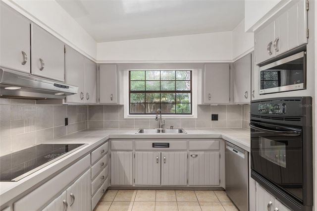 2111 SW 44TH AVENUE, Gainesville, FL 32608