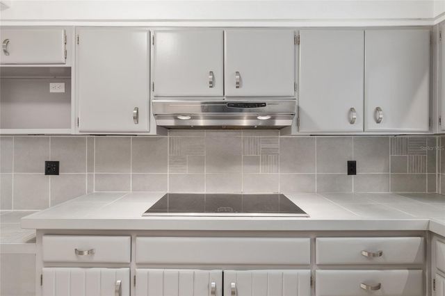 2111 SW 44TH AVENUE, Gainesville, FL 32608