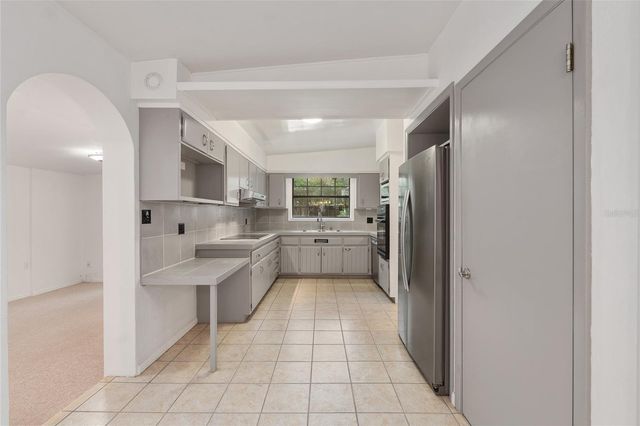 2111 SW 44TH AVENUE, Gainesville, FL 32608