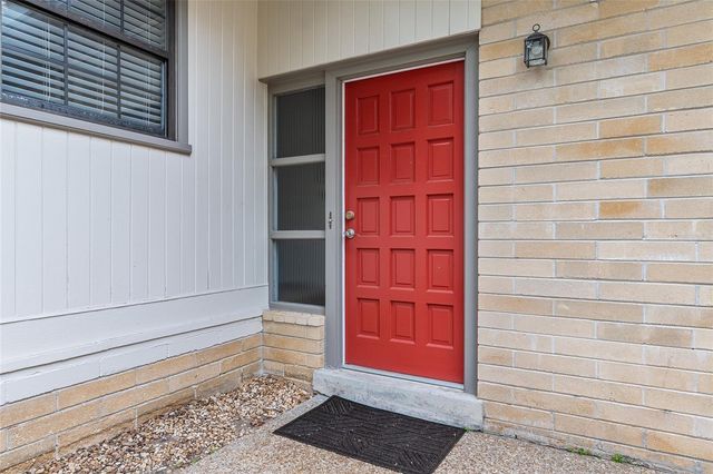 2111 SW 44TH AVENUE, Gainesville, FL 32608