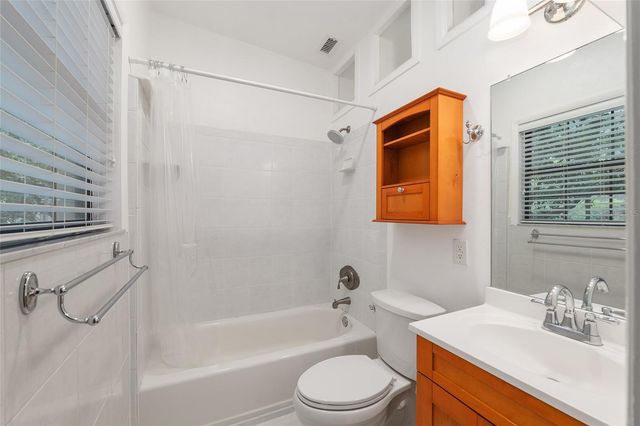 2111 SW 44TH AVENUE, Gainesville, FL 32608