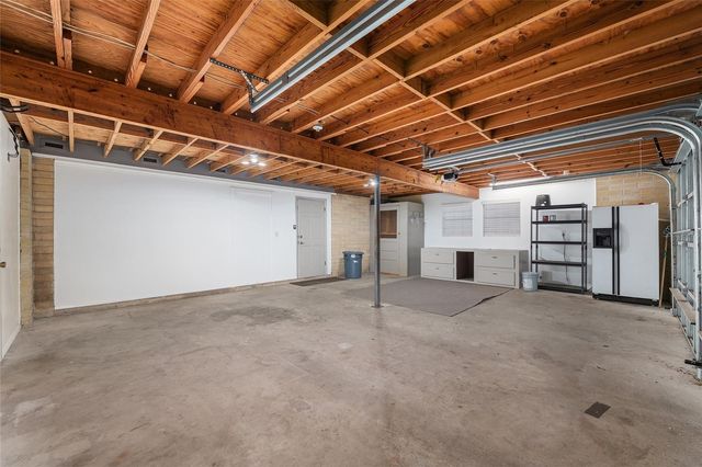 2111 SW 44TH AVENUE, Gainesville, FL 32608