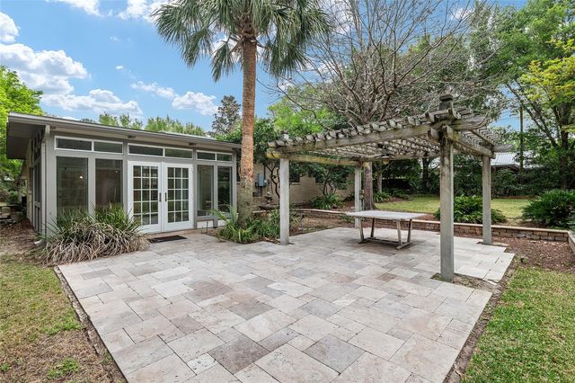 2111 SW 44TH AVENUE, Gainesville, FL 32608