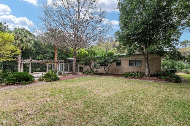 2111 SW 44TH AVENUE, Gainesville, FL 32608