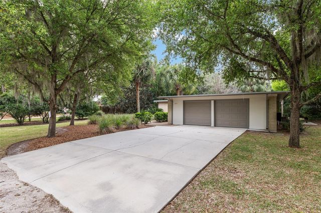 2111 SW 44TH AVENUE, Gainesville, FL 32608