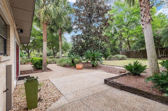 2111 SW 44TH AVENUE, Gainesville, FL 32608