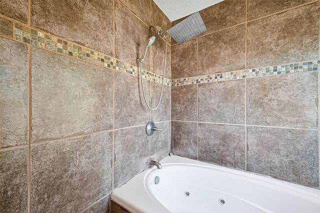 15818 Alta Mar Drive, Houston, TX 77083