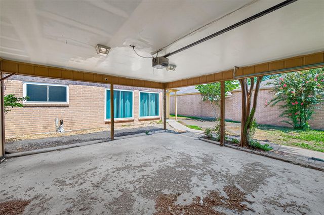 15818 Alta Mar Drive, Houston, TX 77083