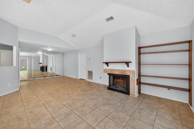 15818 Alta Mar Drive, Houston, TX 77083