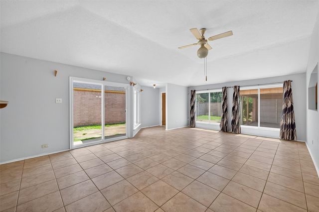 15818 Alta Mar Drive, Houston, TX 77083