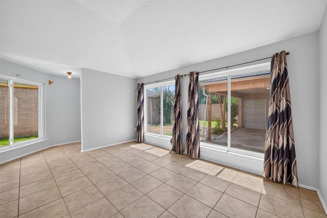 15818 Alta Mar Drive, Houston, TX 77083