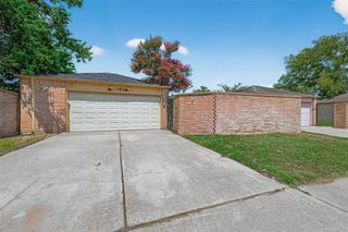 15818 Alta Mar Drive, Houston, TX 77083