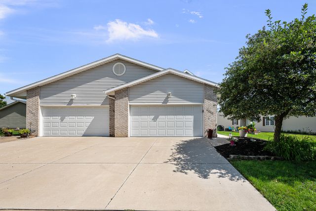 3968 Prairie Lane 0, Bettendorf, IA 52722