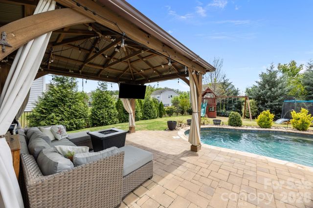 14411 Baytown Court, Huntersville, NC 28078