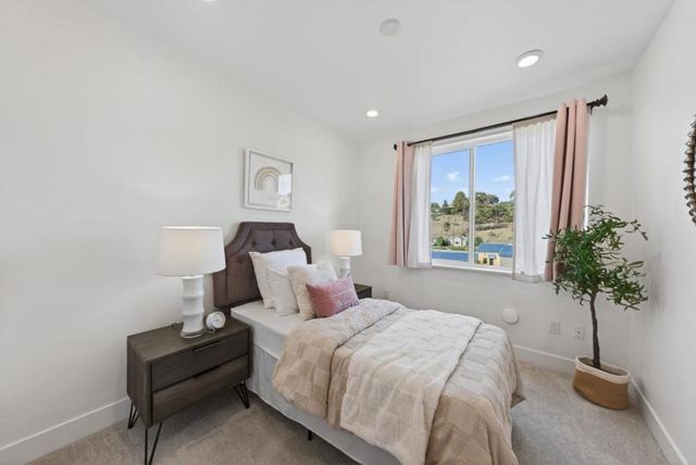 42111 Osgood 404, Fremont, CA 94539