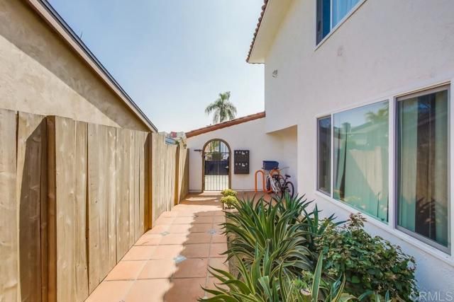 4344 Van Dyke Ave, San Diego, CA 92105