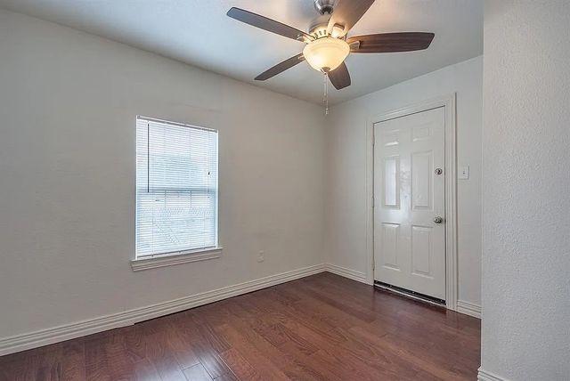 2001 Redman Circle, Dallas, TX 75223