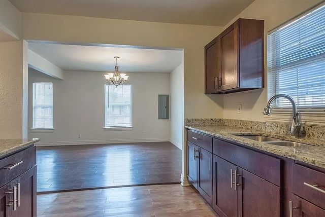2001 Redman Circle, Dallas, TX 75223