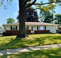 5506 Sandalwood Boulevard, Columbus, OH 43229
