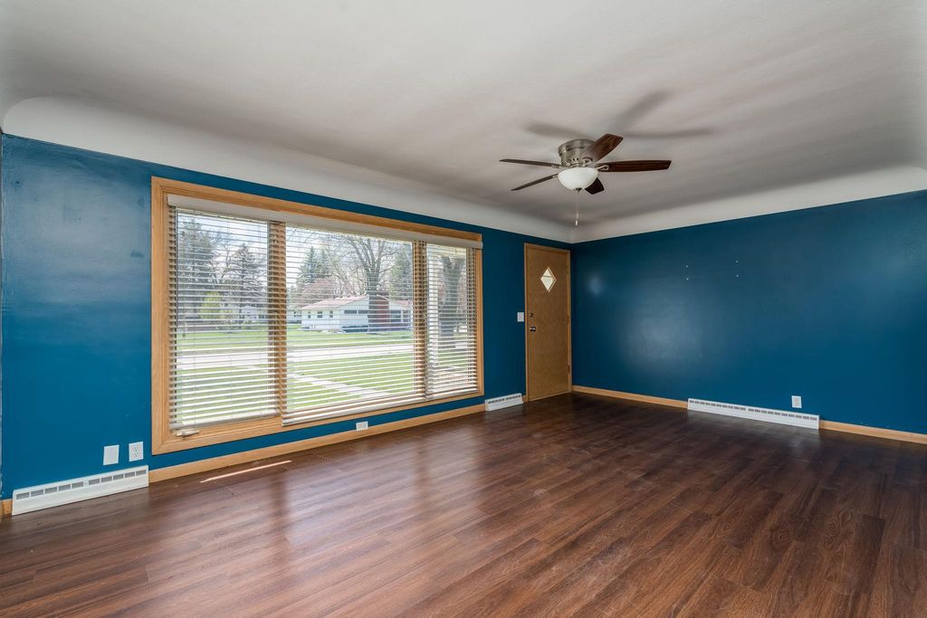 209 Hillcrest Way, Le Sueur, MN 56058 — photo 3