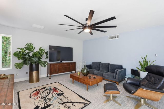 4539 W SWEETWATER Avenue, Glendale, AZ 85304