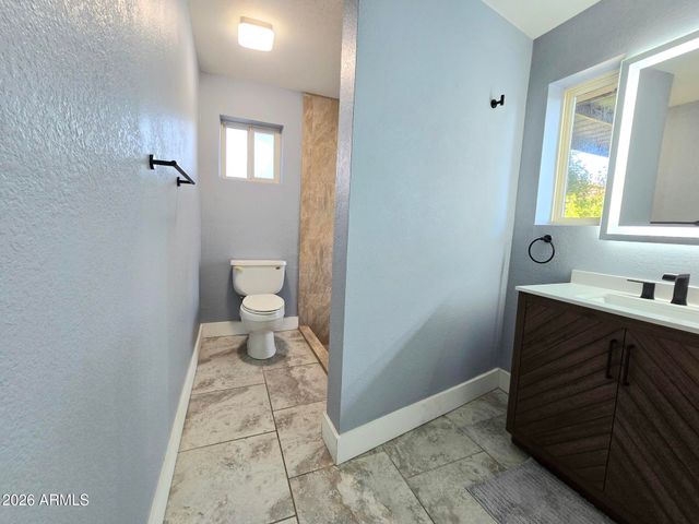 4539 W SWEETWATER Avenue, Glendale, AZ 85304