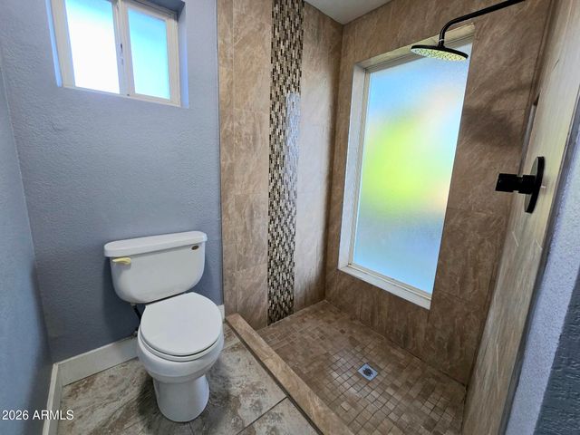 4539 W SWEETWATER Avenue, Glendale, AZ 85304