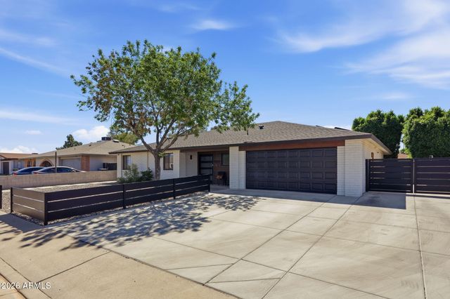 4539 W SWEETWATER Avenue, Glendale, AZ 85304