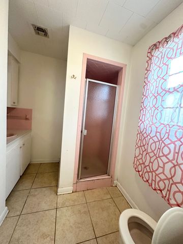 9496 East Park Ave, Houma, LA 70363