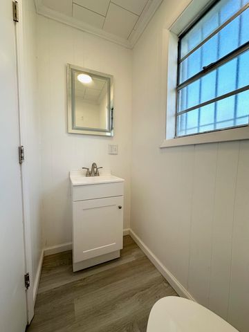 9496 East Park Ave, Houma, LA 70363