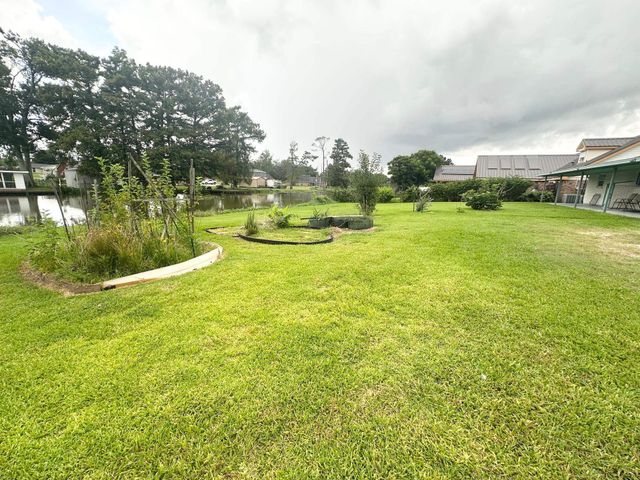 9496 East Park Ave, Houma, LA 70363