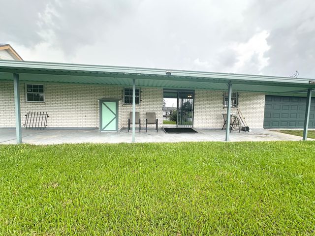 9496 East Park Ave, Houma, LA 70363