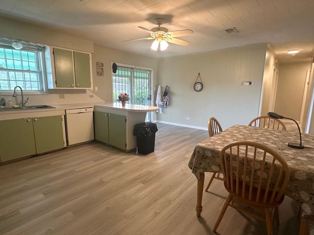 9496 East Park Ave, Houma, LA 70363