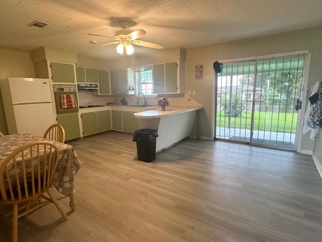 9496 East Park Ave, Houma, LA 70363