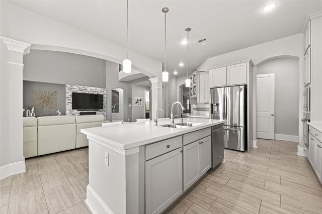 4234 Shays Manor Lane, Richmond, TX 77406