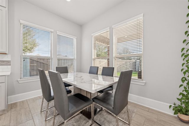 4234 Shays Manor Lane, Richmond, TX 77406