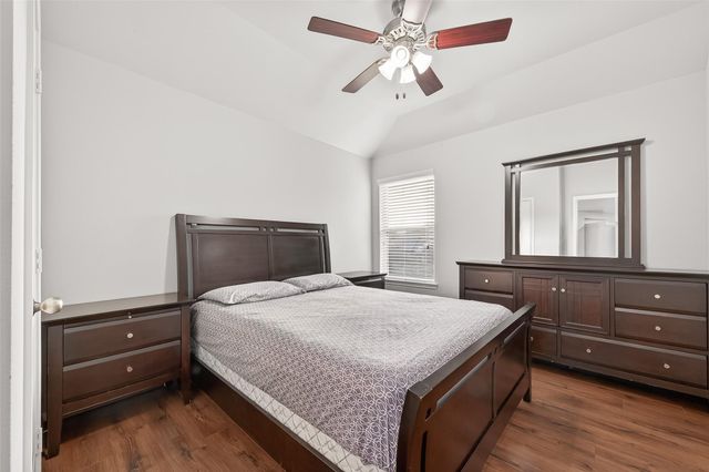 4234 Shays Manor Lane, Richmond, TX 77406