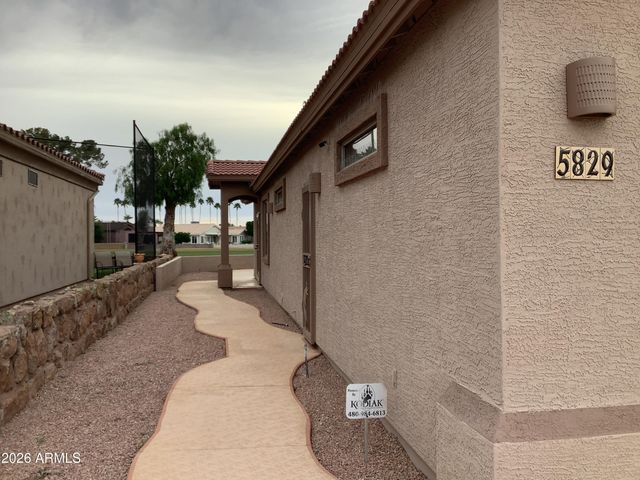 5829 E MONTARA Place, Mesa, AZ 85215