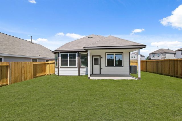 9211 Grace Ridge Drive, Willis, TX 77318