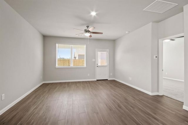 9211 Grace Ridge Drive, Willis, TX 77318