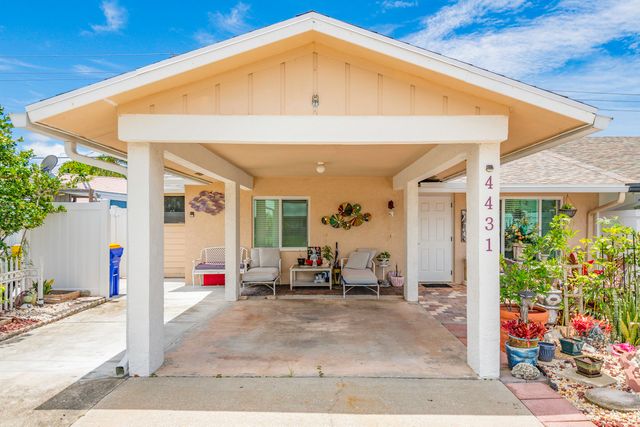 4431 SE Village Road, Stuart, FL 34997