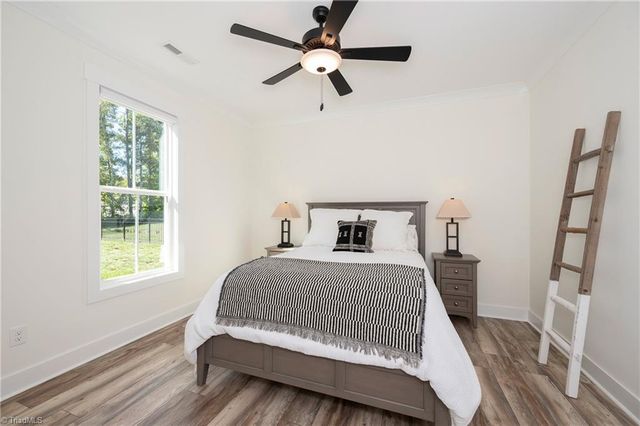 170 Lantern Drive, Advance, NC 27006